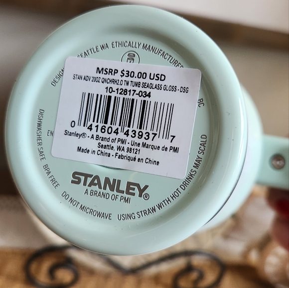 Stanley SEAGLASS GLOSS 20oz Tumbler w/ handle Winter wonderland Collection - Picture 5 of 7